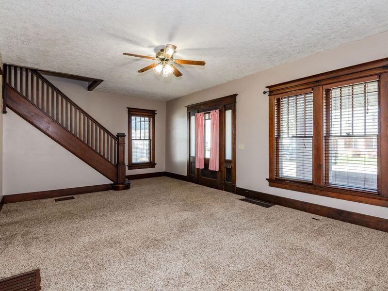 304 W Madison Street, New Carlisle, OH 45344 Photo 5