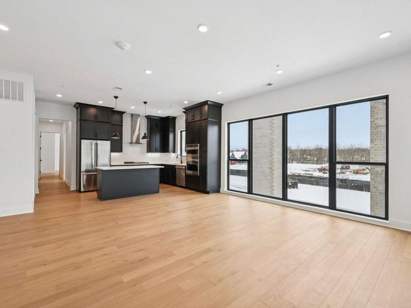 2842 Gunnison Drive , Unit 302, Columbus, OH 43228 Photo 17