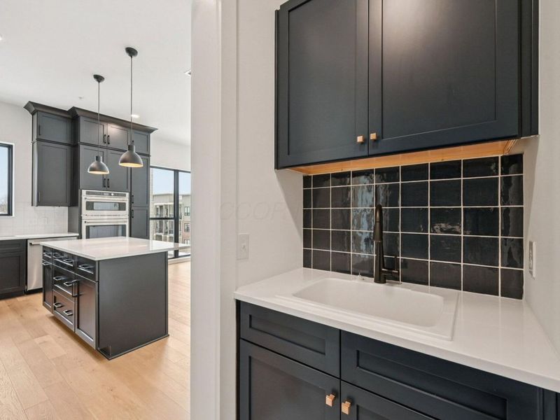 2842 Gunnison Drive , Unit 302, Columbus, OH 43228 Photo 34