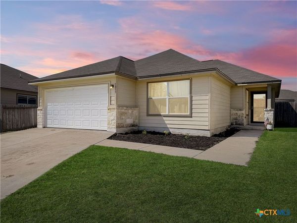 1311 Fern Court , Gonzales, TX 78629