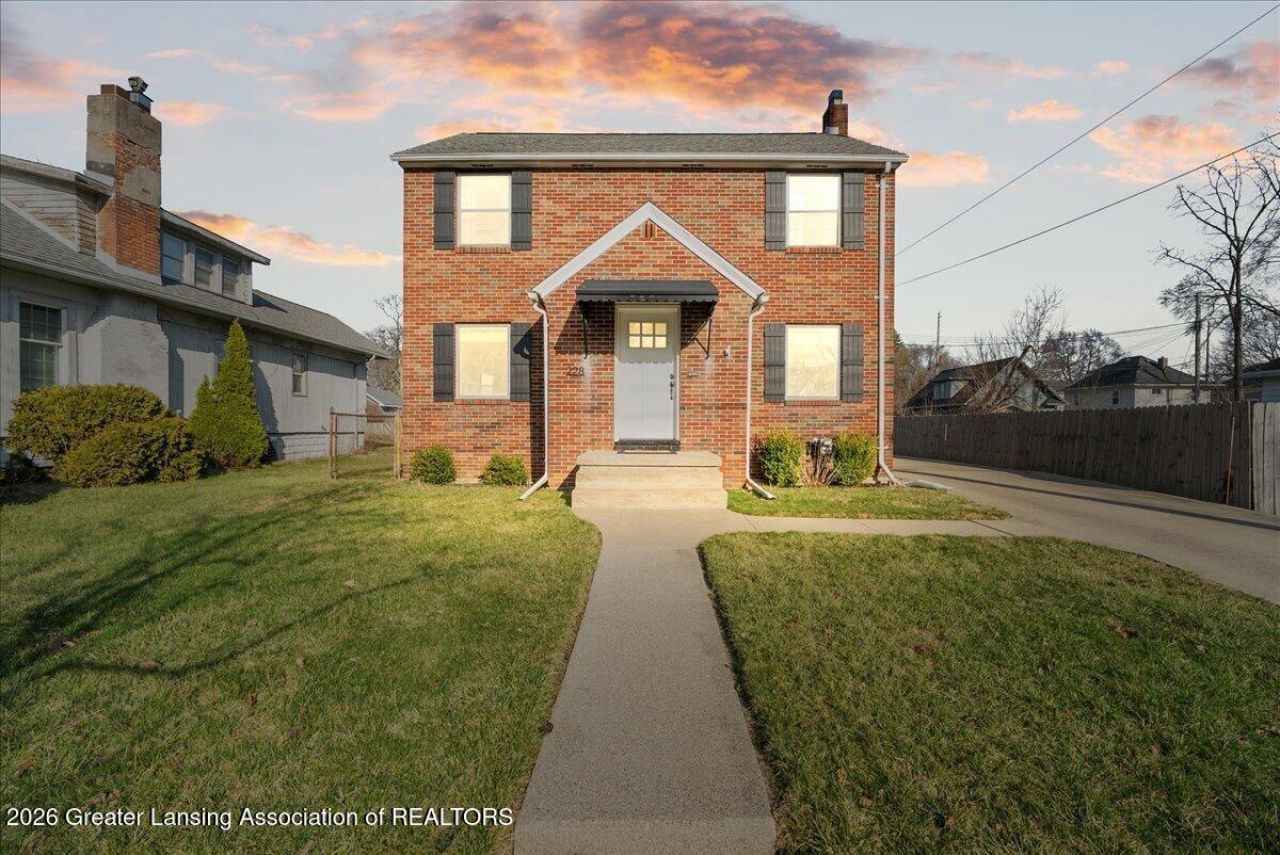 228 Marshall Street, Lansing, MI 48912 Main Photo