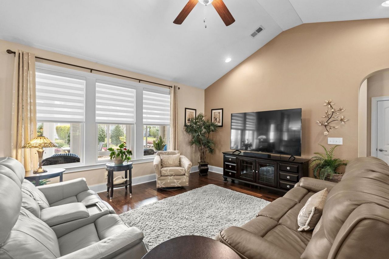 1512 Kensington Ln. Photo 14