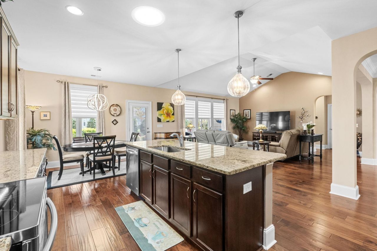 1512 Kensington Ln. Photo 18