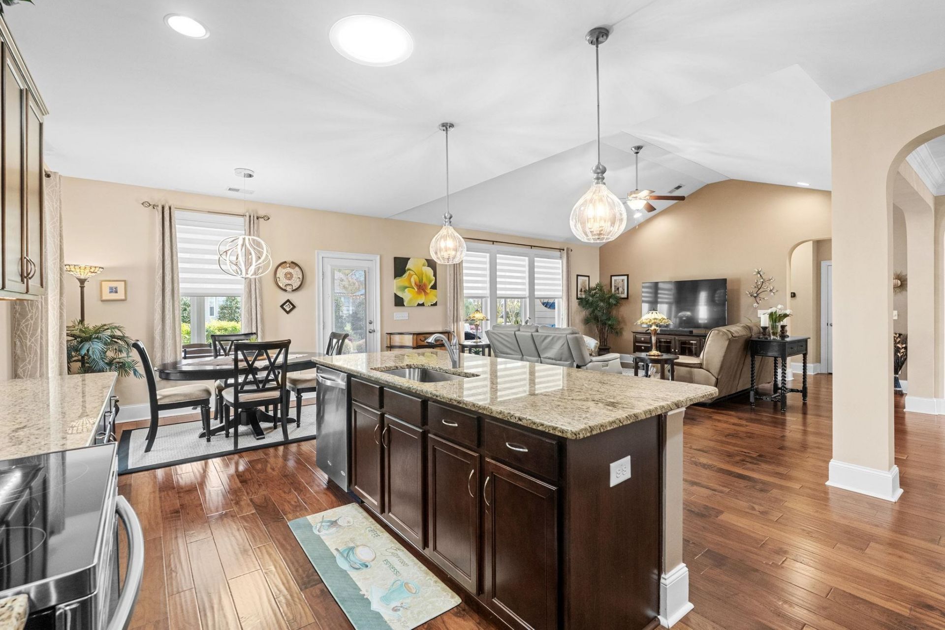 1512 Kensington Ln. Photo 19