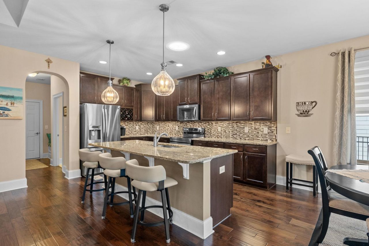 1512 Kensington Ln. Photo 24