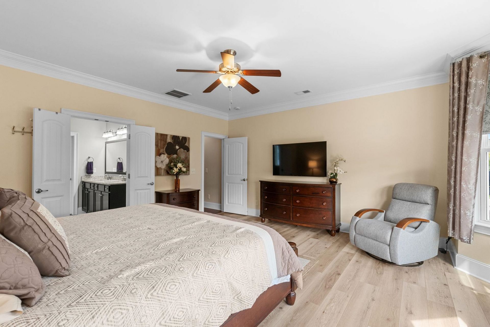 1512 Kensington Ln. Photo 42