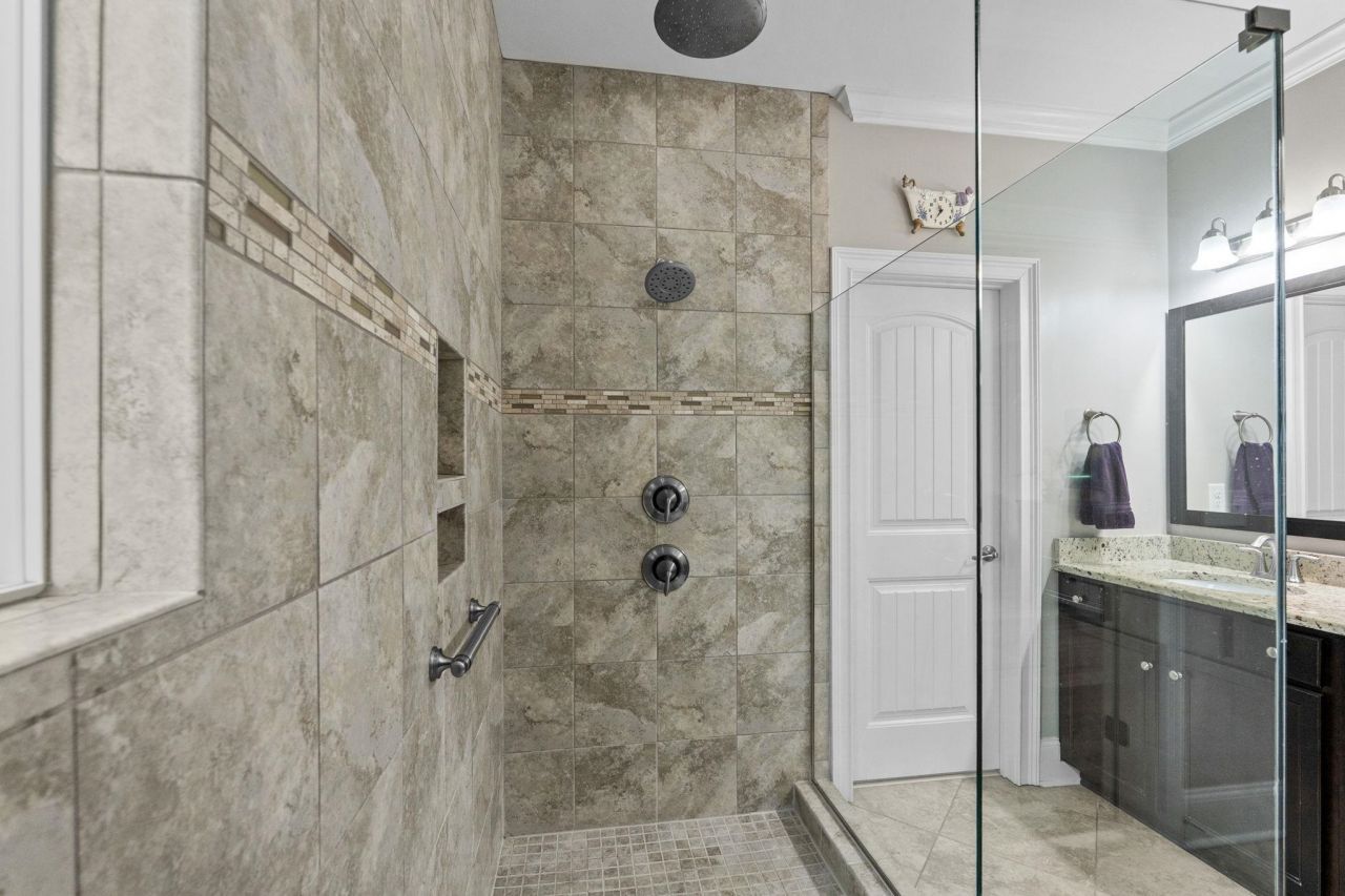 1512 Kensington Ln. Photo 43