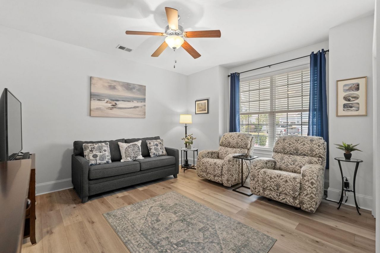 1512 Kensington Ln. Photo 47