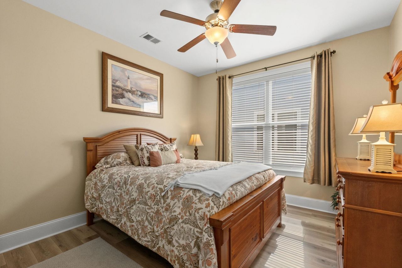 1512 Kensington Ln. Photo 49