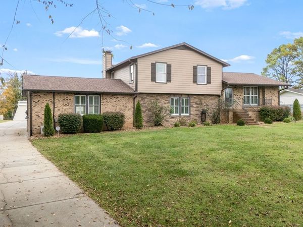 6580 Burkitt Rd , Antioch, TN 37013