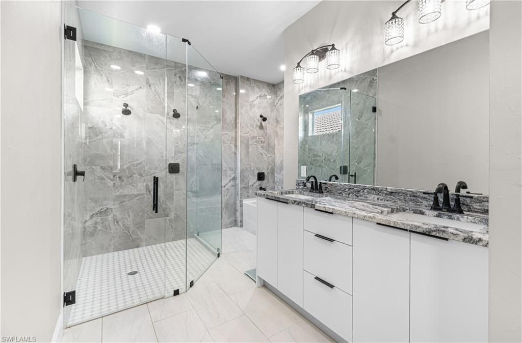 2016 Oxford Ridge Cir , Lehigh Acres, FL 33973 Photo