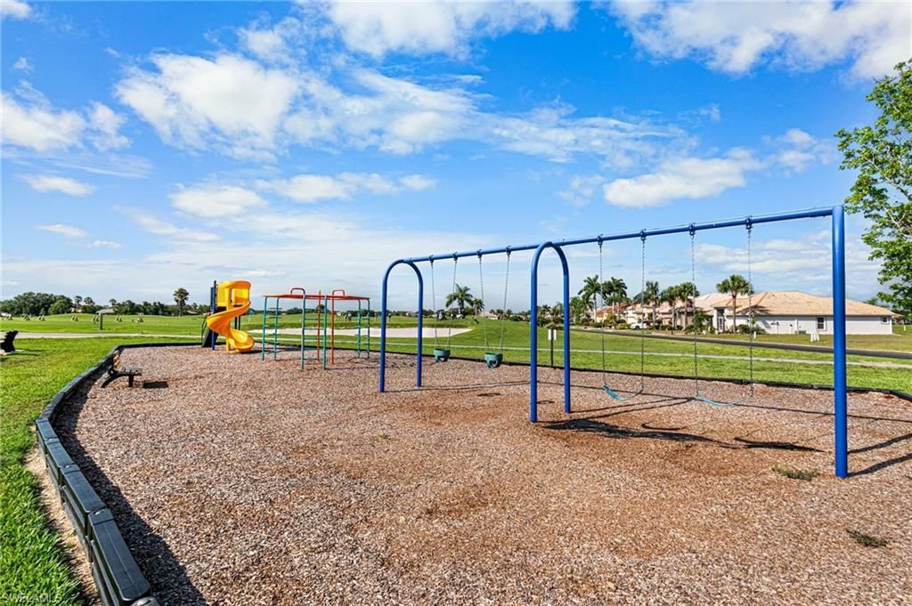 2016 Oxford Ridge Cir, Lehigh Acres, FL 33973 Photo