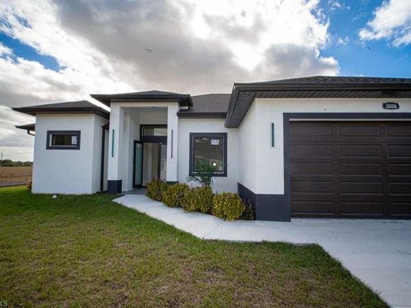3806 E 18th ST, LEHIGH ACRES, FL 33972
