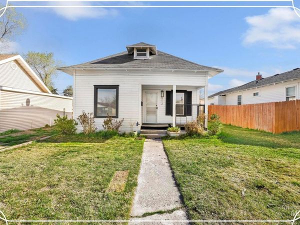 512 N 11th Ave, Buhl, ID 83316