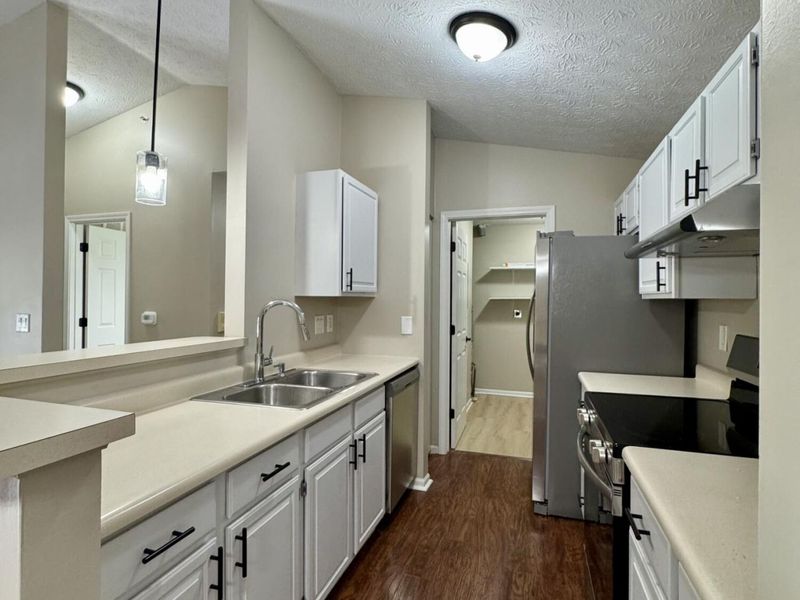 410 Lakeview Drive, Unit 11, Wilder, KY 41071 Photo 11