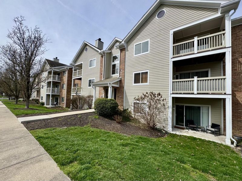 410 Lakeview Drive, Unit 11, Wilder, KY 41071 Photo 3