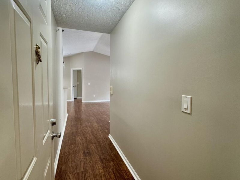 410 Lakeview Drive, Unit 11, Wilder, KY 41071 Photo 6