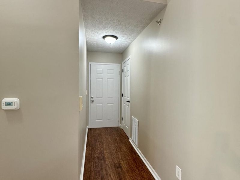 410 Lakeview Drive, Unit 11, Wilder, KY 41071 Photo 8