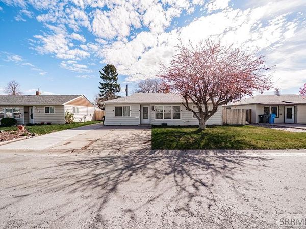 1040 Everett Avenue, POCATELLO, ID 83201