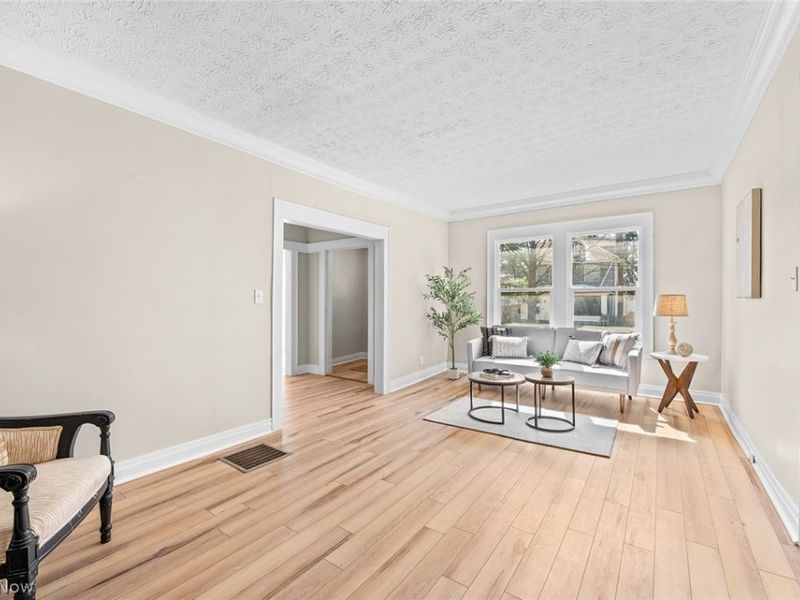 1529 Pilgrim Street, Akron, OH 44305 Photo 4