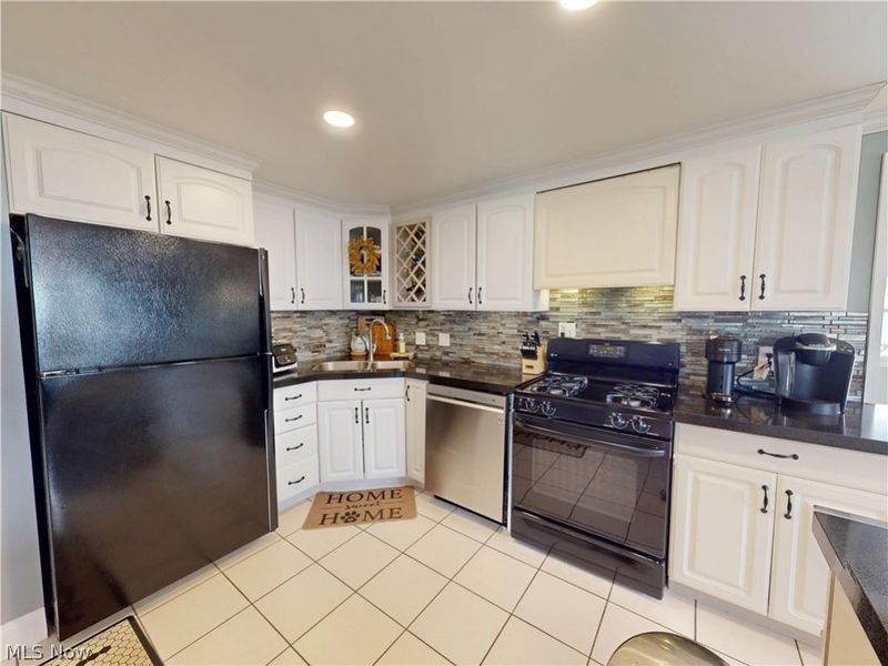 9380 Briar Drive, Streetsboro, OH 44241 Photo 6