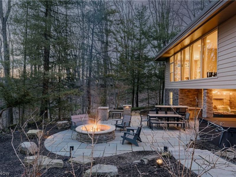 35 Skyline Drive, Moreland Hills, OH 44022 Photo 5