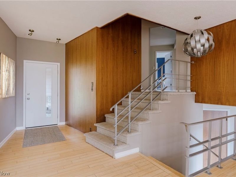 35 Skyline Drive, Moreland Hills, OH 44022 Photo 6