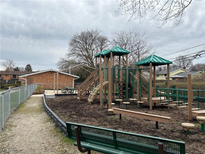 23875 David Drive, Unit 106, North Olmsted, OH 44070 Photo 26