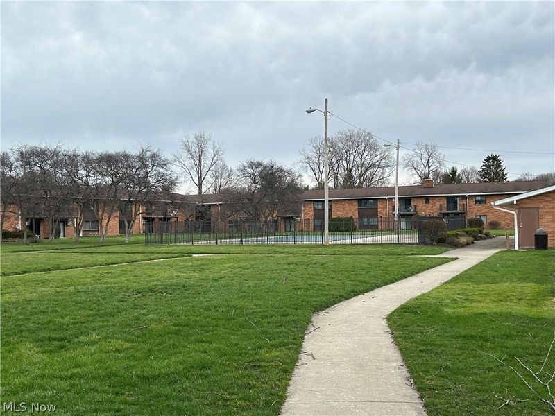 23875 David Drive, Unit 106, North Olmsted, OH 44070 Photo 27