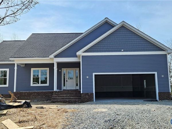 216 Millstone Way , Warsaw, VA 22572