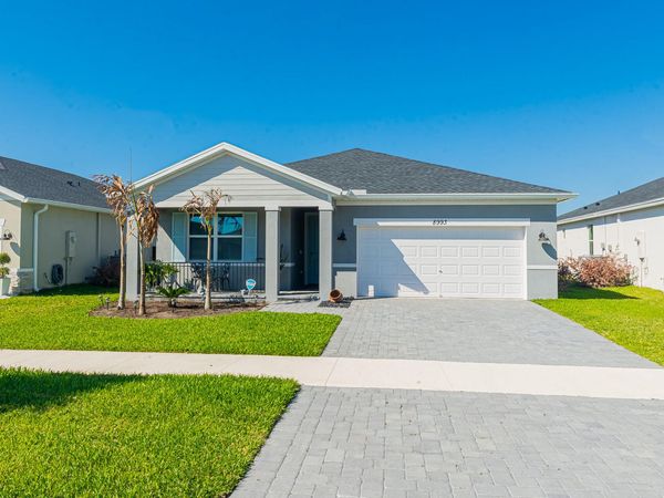 8993 Dahlia Circle, Port St. Lucie, FL 34986