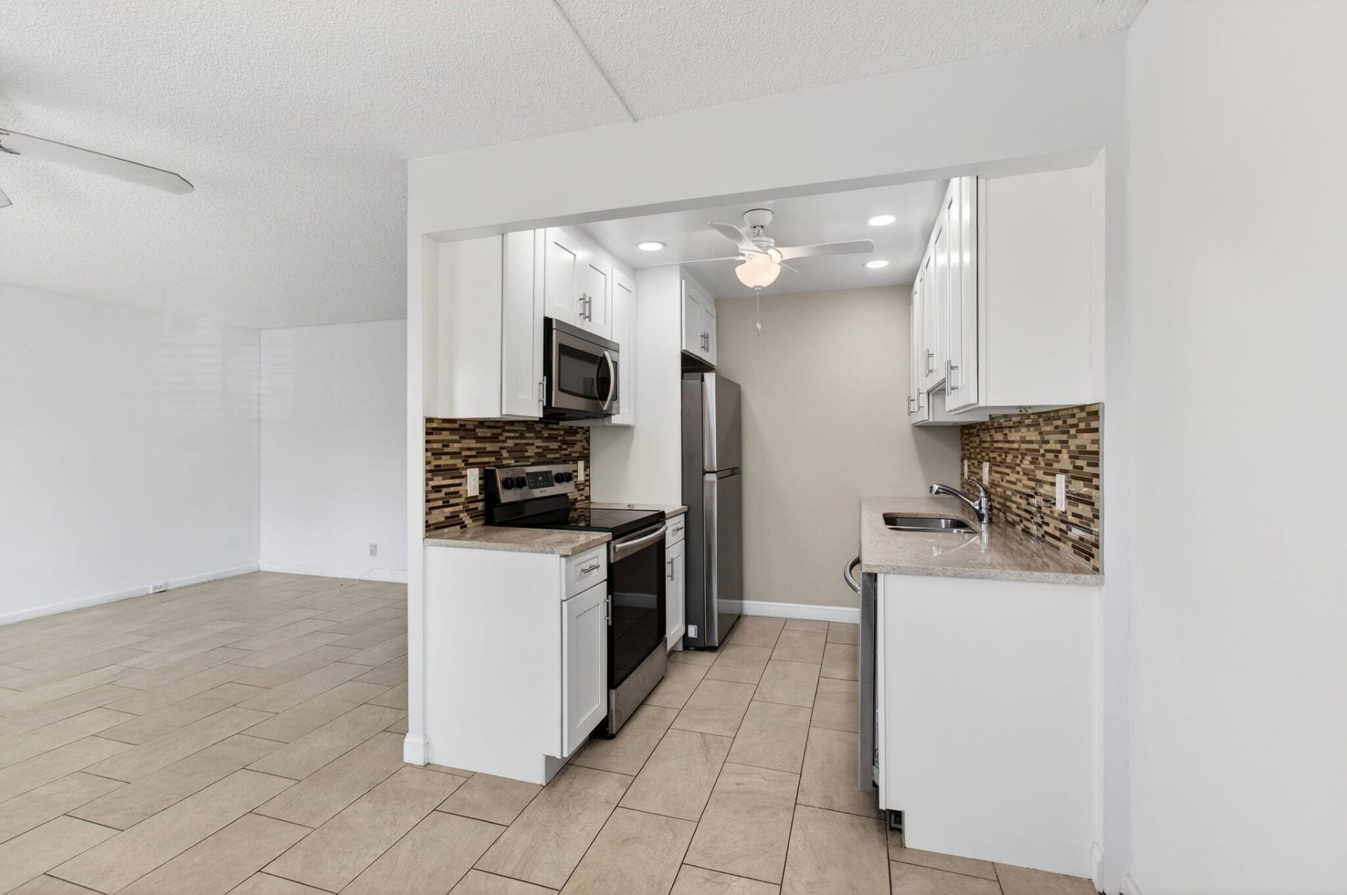 1017 Cornwall A, Boca Raton, FL 33434 Photo