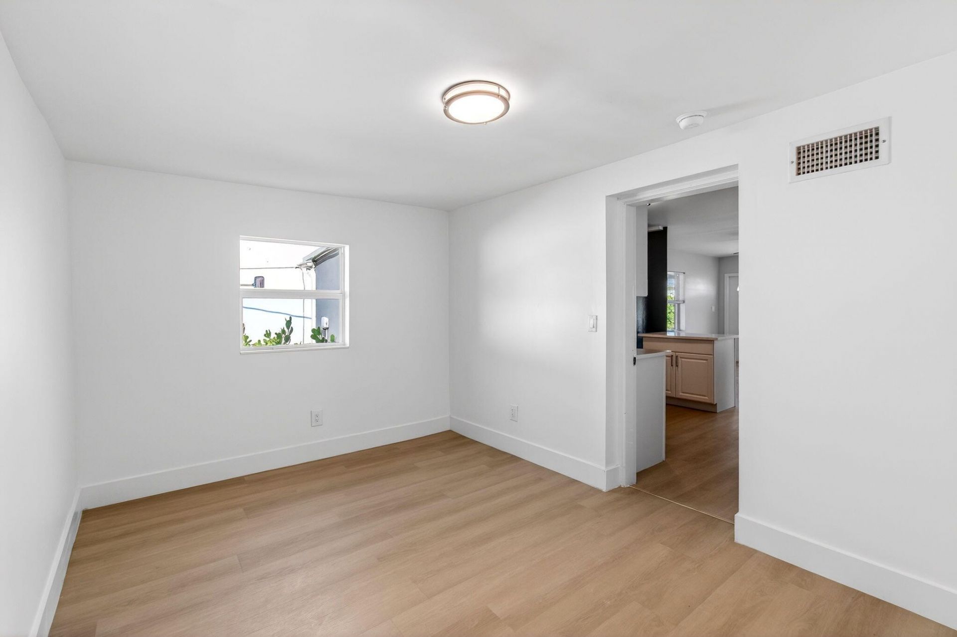 116 SE 2nd Avenue, Boynton Beach, FL 33435 Photo