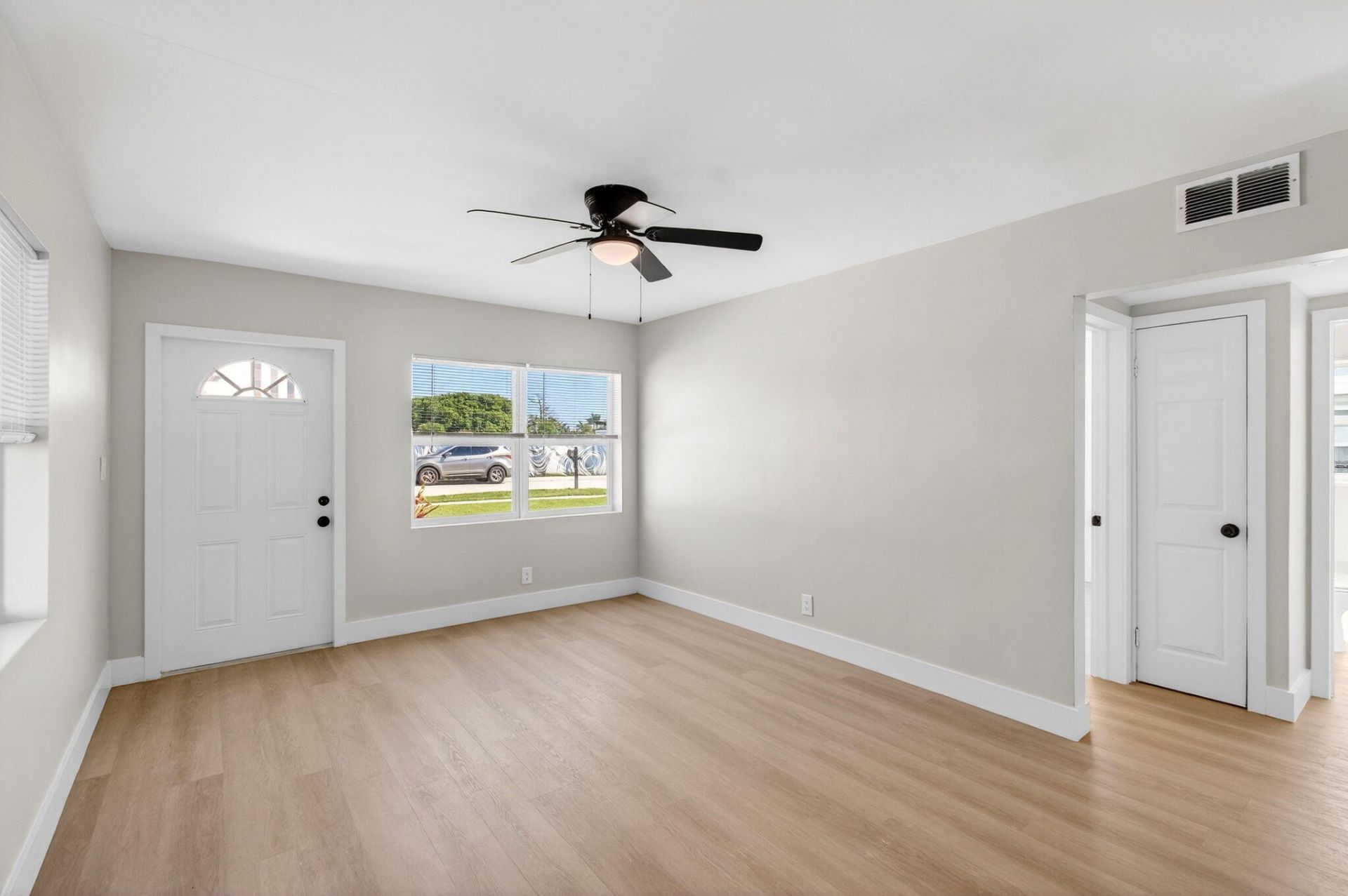 116 SE 2nd Avenue, Boynton Beach, FL 33435 Photo