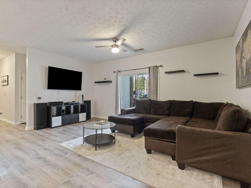 6170 Harbour Pointe, Unit 101, Columbus, OH 43231 Photo 15