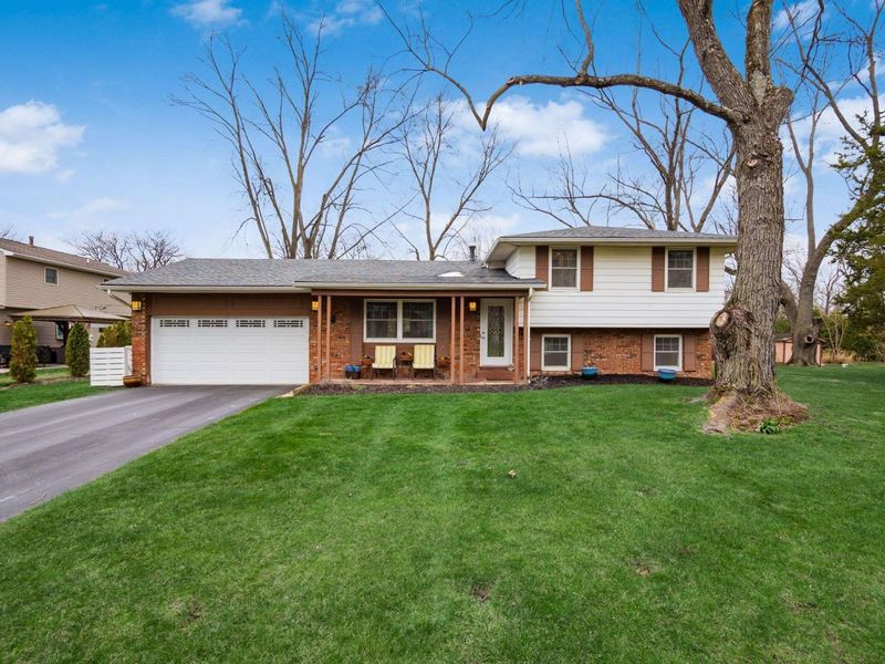 3944 Medford Square, Hilliard, OH 43026 Photo 2