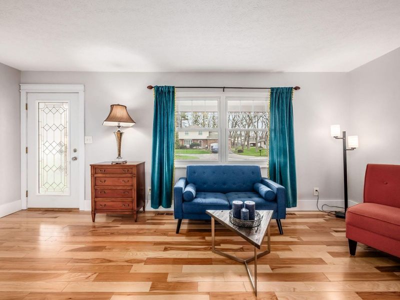 3944 Medford Square, Hilliard, OH 43026 Photo 4