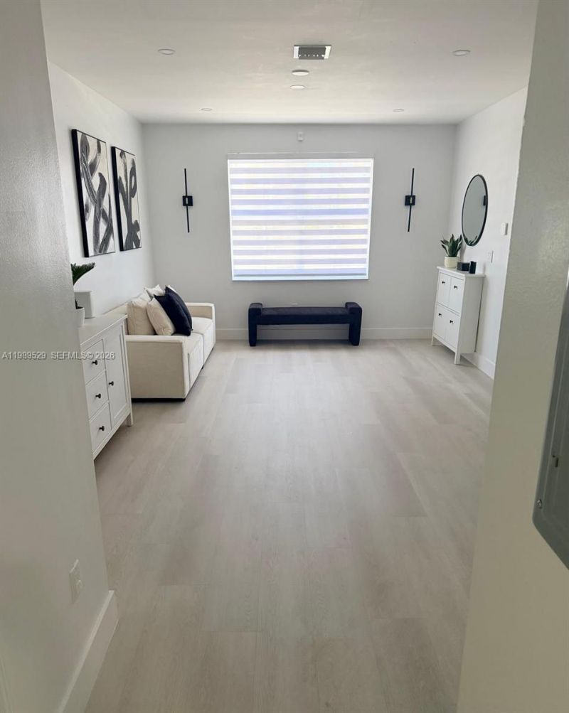 1022 NE 42nd Ter , Unit n/a, Homestead, FL 33033 Photo