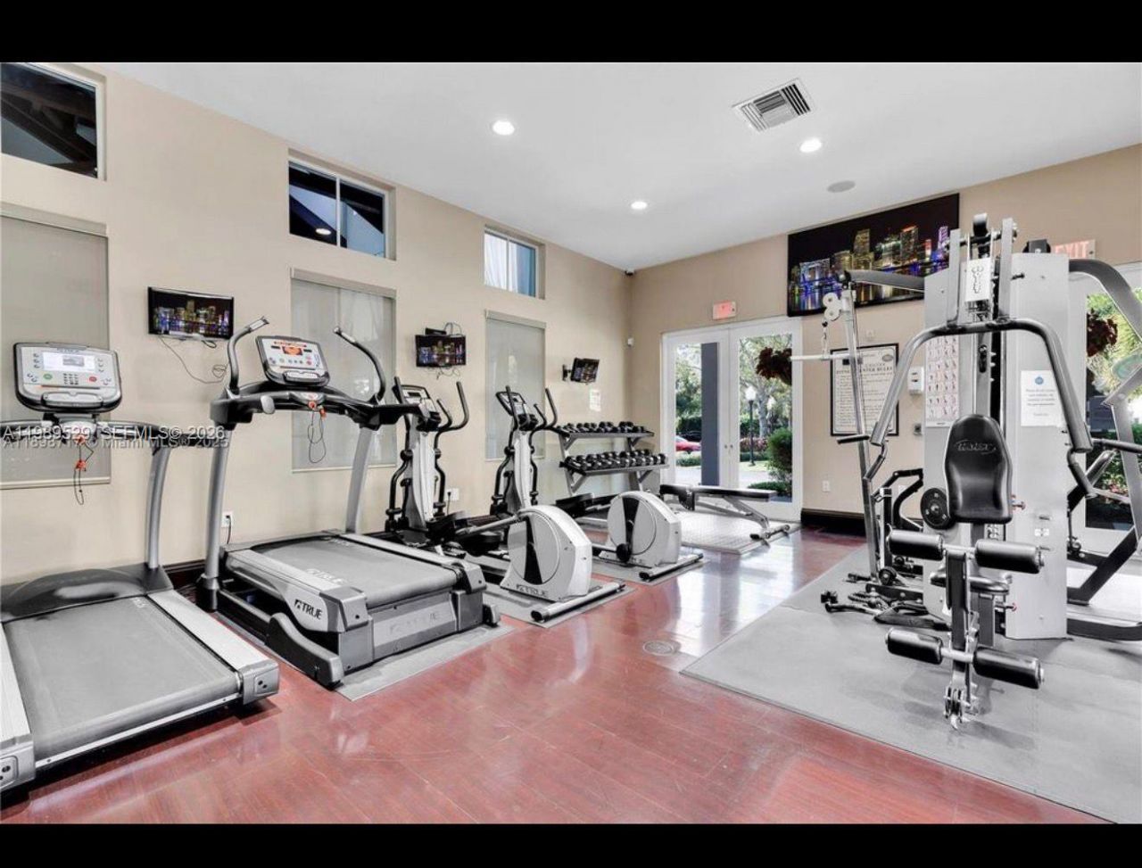 1022 NE 42nd Ter , Unit n/a, Homestead, FL 33033 Photo