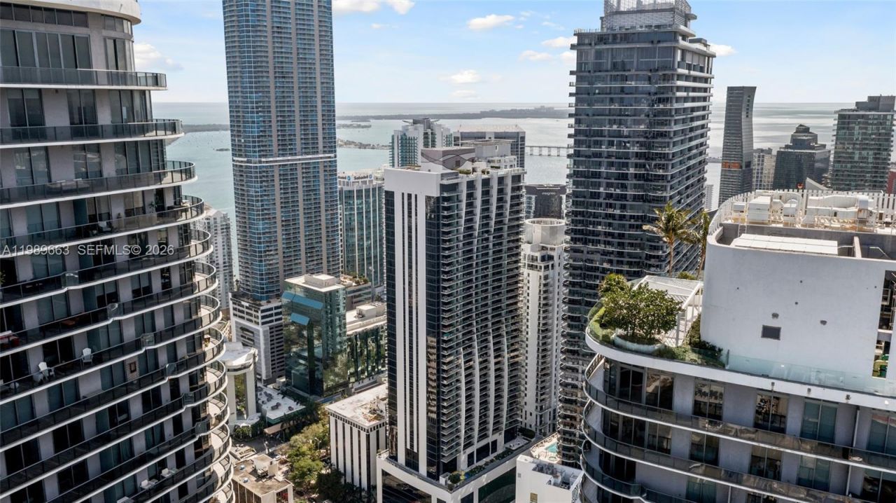 1010 Brickell Ave, Unit 2008, Miami, FL 33131 Photo