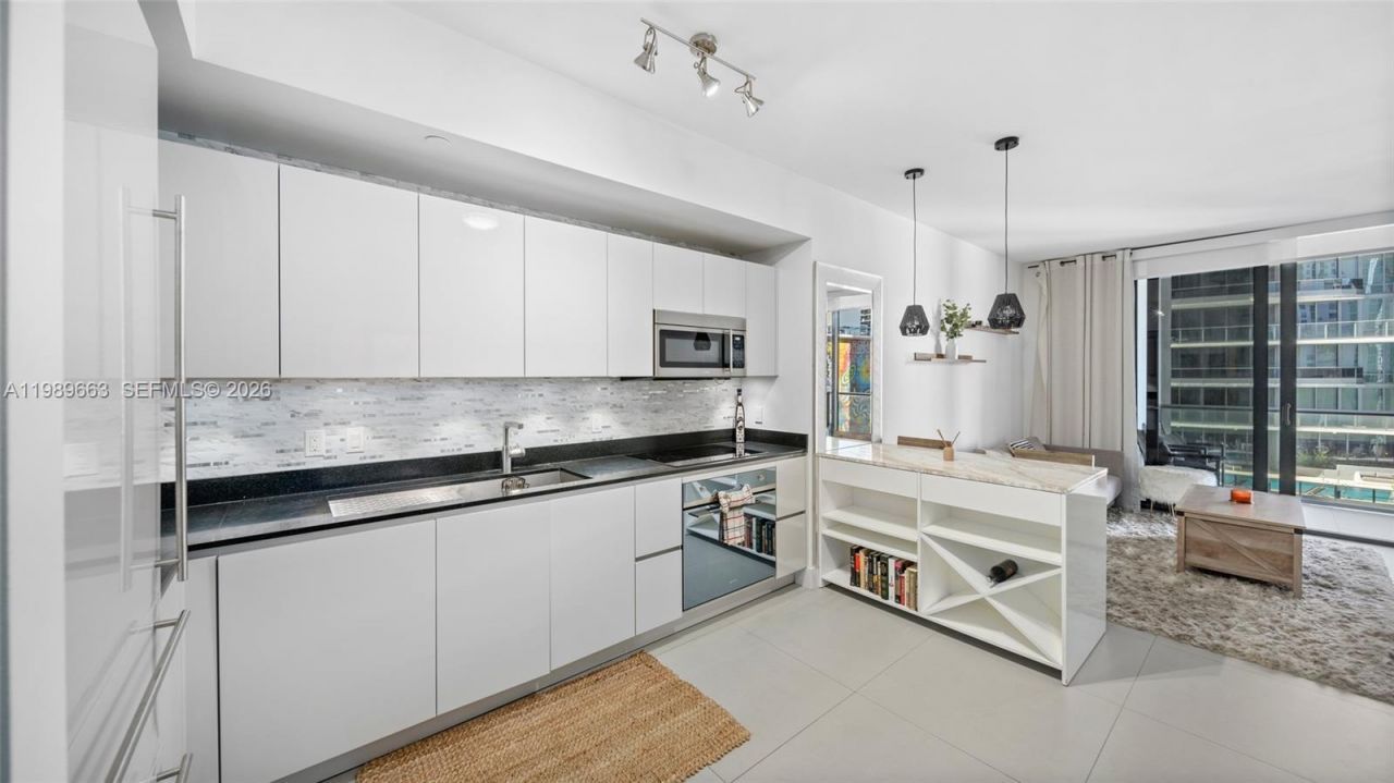 1010 Brickell Ave, Unit 2008, Miami, FL 33131 Photo