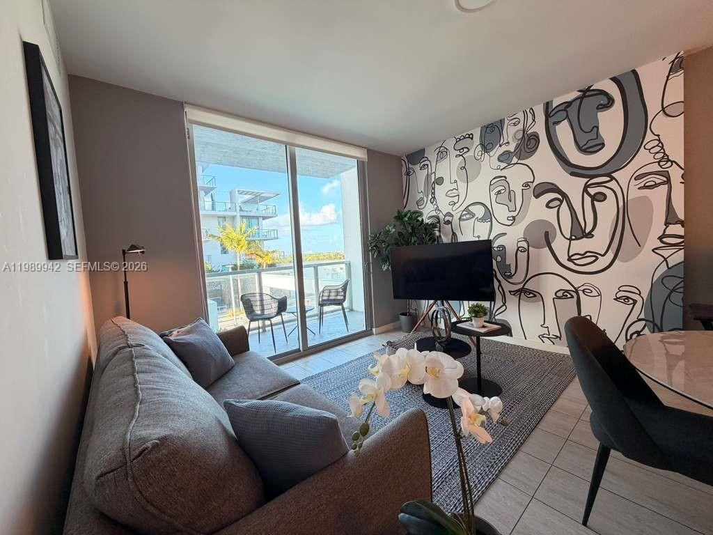 3900 Biscayne Blvd , Unit S-716, Miami, FL 33137 Photo