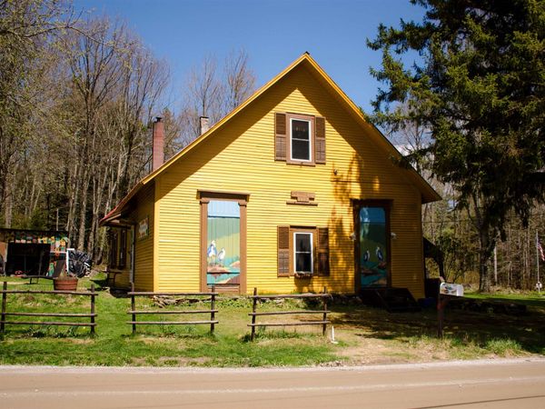 4020 North Fayston Road, Fayston, VT 05660
