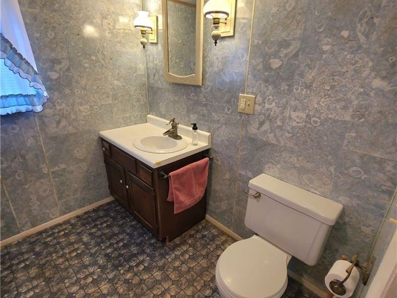 90 Mulberry Street, Mount Pleasant, OH 43939 Photo 14