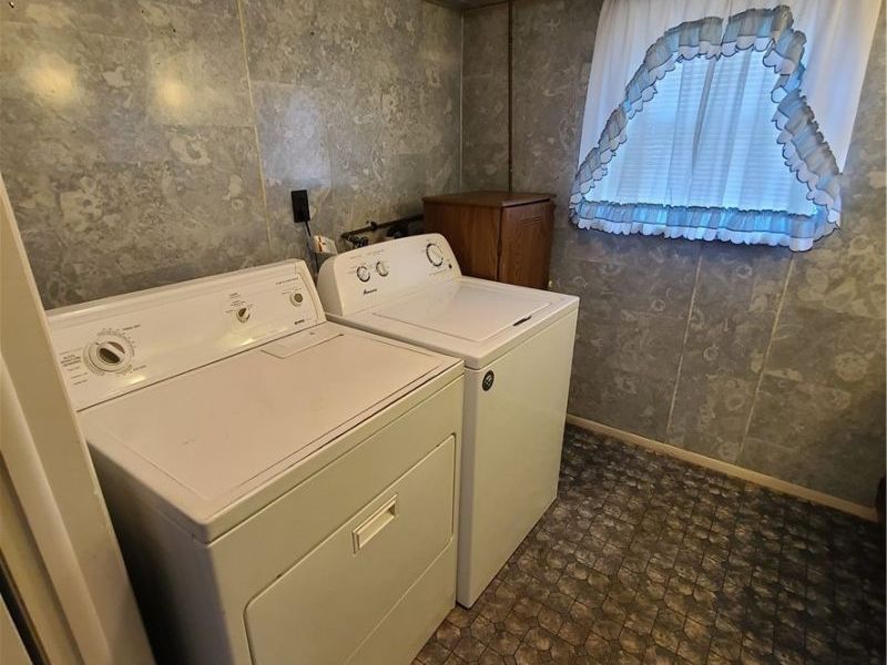 90 Mulberry Street, Mount Pleasant, OH 43939 Photo 15