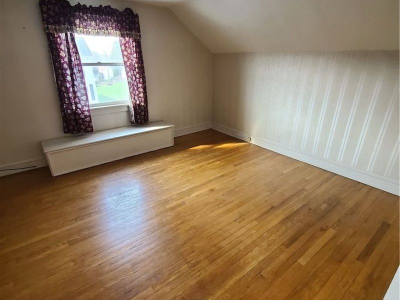 90 Mulberry Street, Mount Pleasant, OH 43939 Photo 18