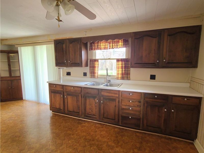 90 Mulberry Street, Mount Pleasant, OH 43939 Photo 7