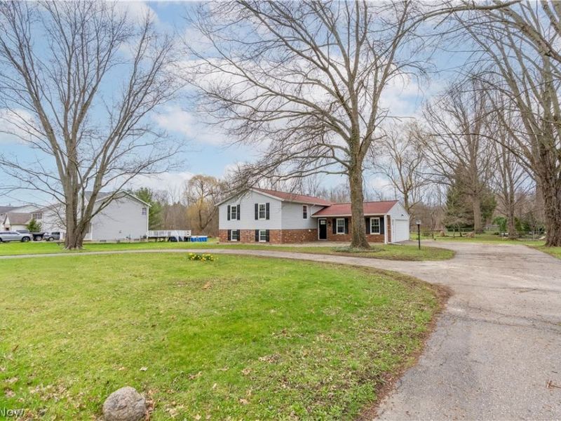 6518 Lorraine Avenue NW, Massillon, OH 44646 Photo 2