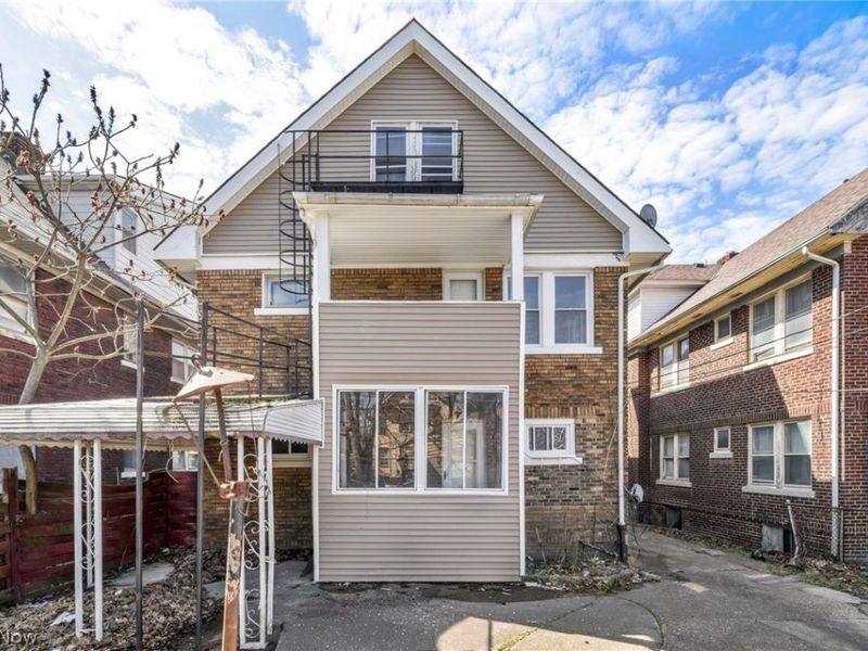 929 Thornhill Drive, Cleveland, OH 44108 Photo 46