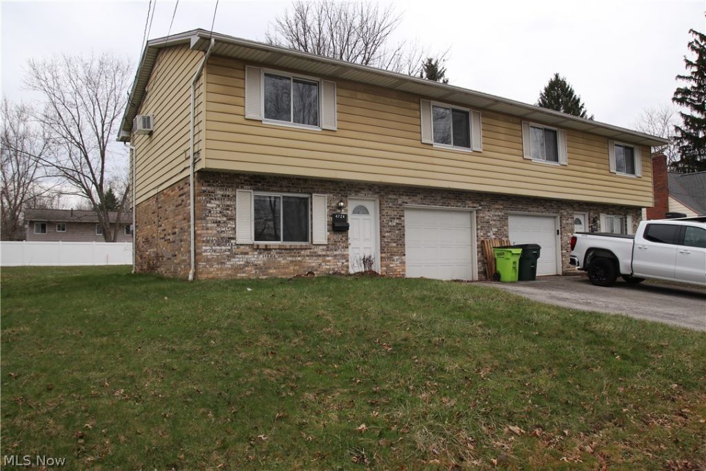 4728 Fishcreek Road , Stow, OH 44224 Main Photo